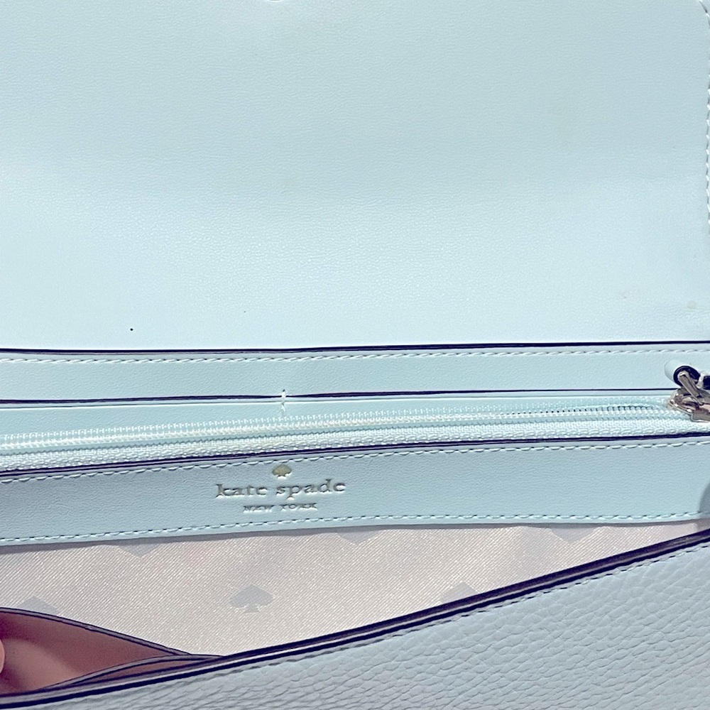 Kate Spade Large Wallet - Picture 3 of 4